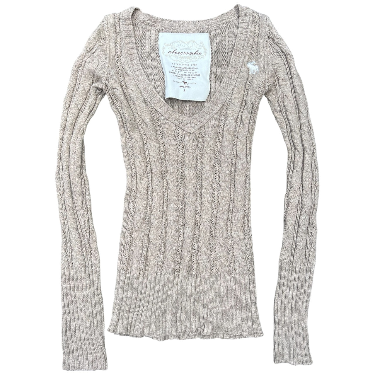 Y2K Abercrombie & Fitch Biege Cable Knit Longsleeve Sweater Deep V Y2K Abercrombie & Fitch Biege Cable Knit Longsleeve Sweater Deep V