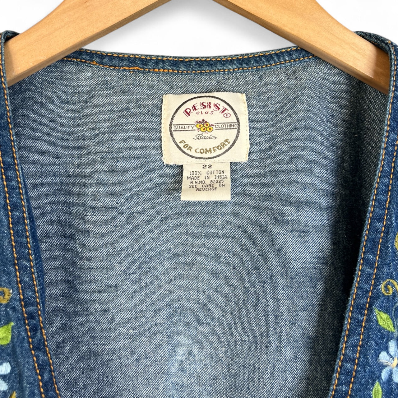 90s Resist Plus Floral Embroidered Denim Vest Women’s 22