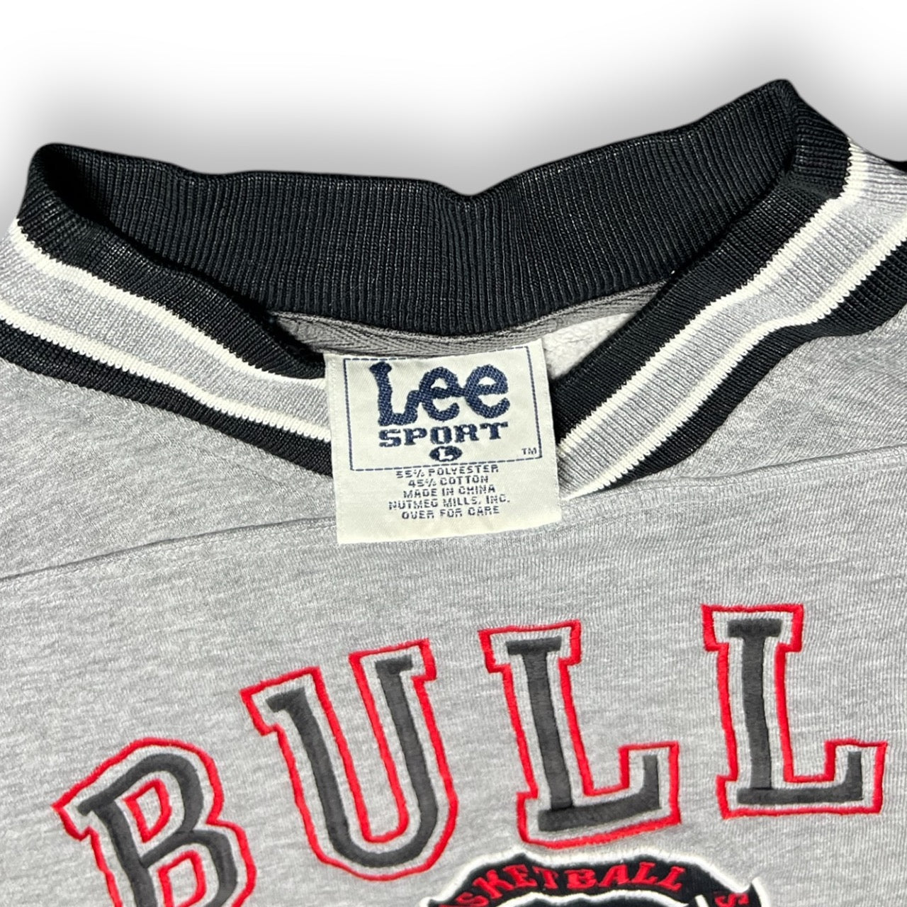 Vintage 90s Lee Sport Chicago Bulls Gray Sweatshirt Mens Large