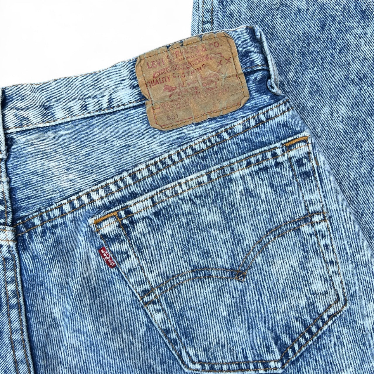 90s Levi’s 501 Acid Wash Blue Jeans Made in USA Button Fly Men’s 36x34