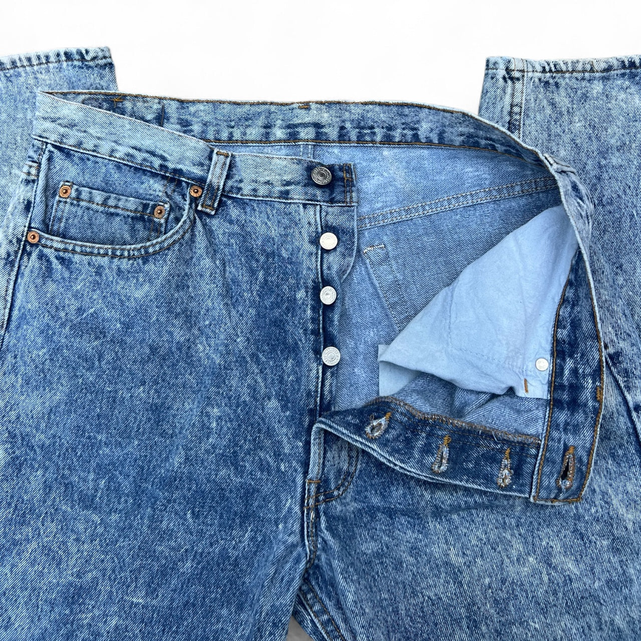 90s Levi’s 501 Acid Wash Blue Jeans Made in USA Button Fly Men’s 36x34