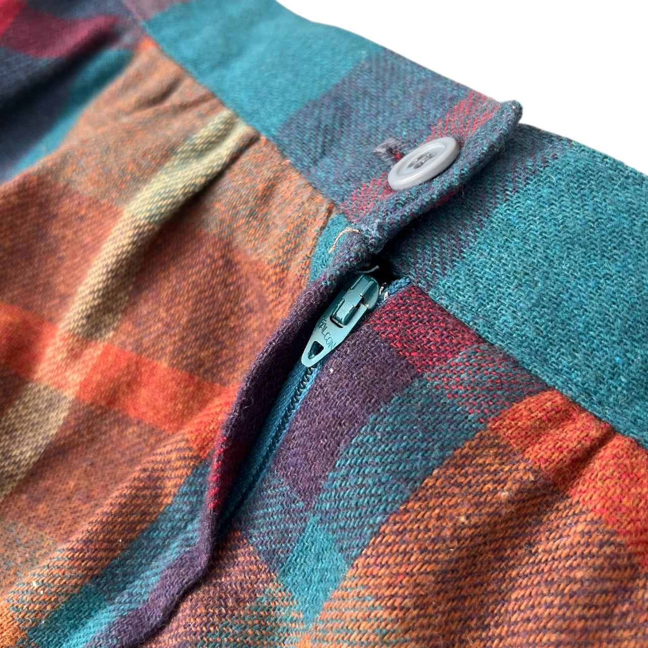 60s Chequers Multicolored Plaid Midi Skirt High Waisted Women’s 7/8 XS Union Made ILGWU