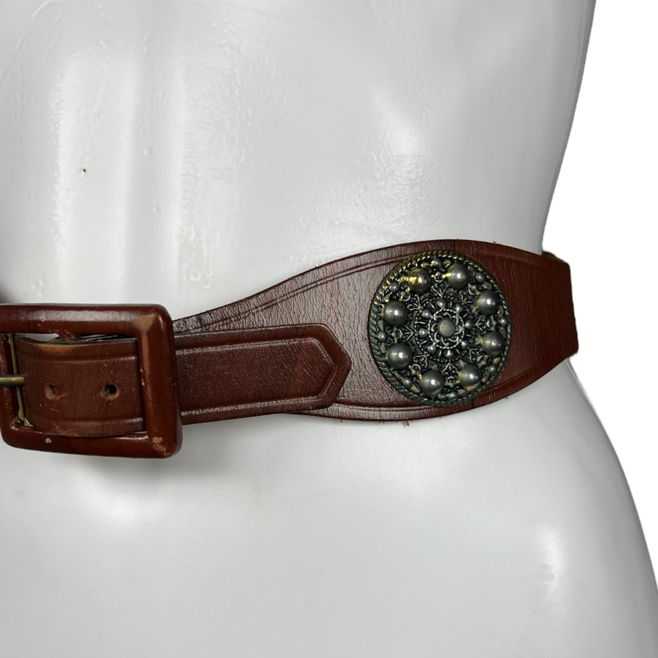 Vintage Garay Brown Genuine Leather High Waist Concho Medallion Belt Women’s Size 28
