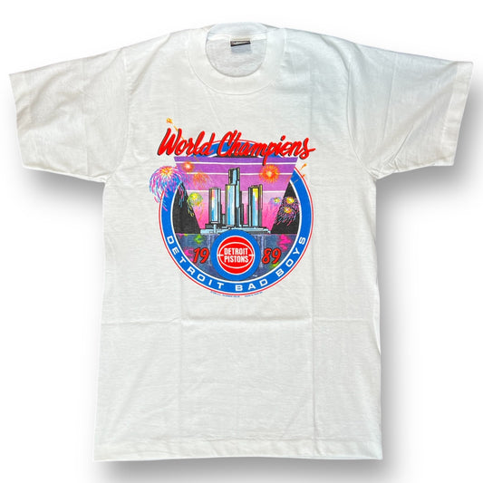 Vintage 1989 Detroit Pistons World Champions City Skyline Fireworks White Single Stitch T-Shirt Screen Stars Best Mens Med