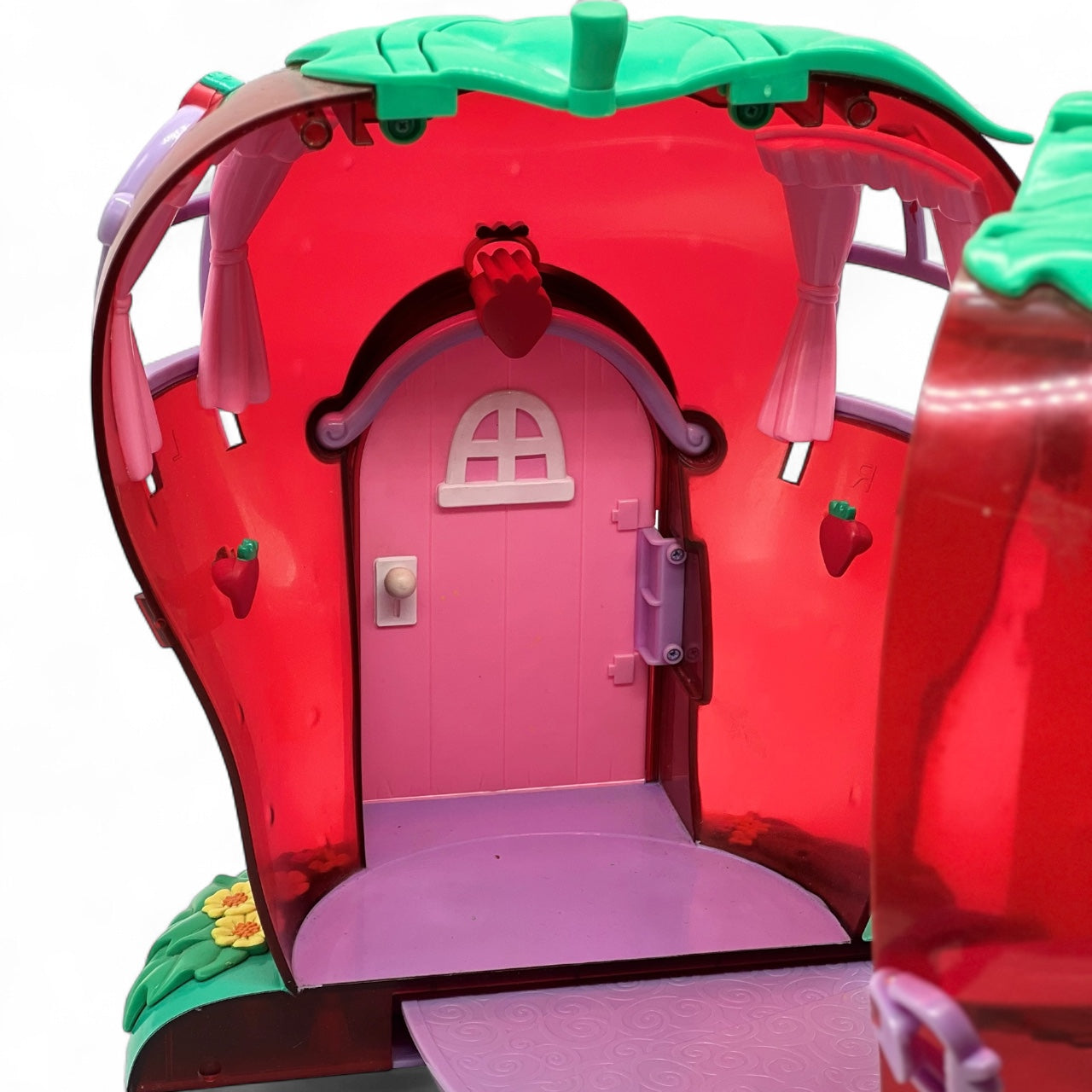 Vintage 2003 Bandai Strawberry Shortcake Berry Sweet House Carry Case Dollhouse